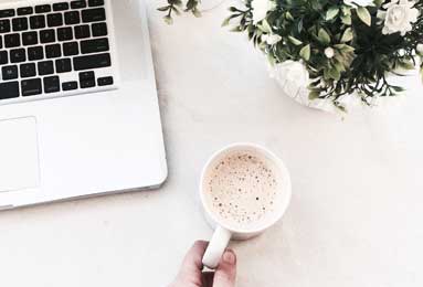 到现在我都还在想：午休时某次饭局，让我彻底和解。如果是你，你会原谅吗？